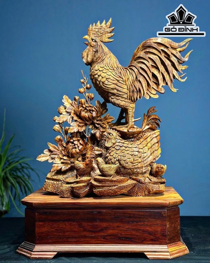 Tượng Gia Đình Gà Gỗ Sưa Cao 68 Ngang 46 Sâu 31 (cm)