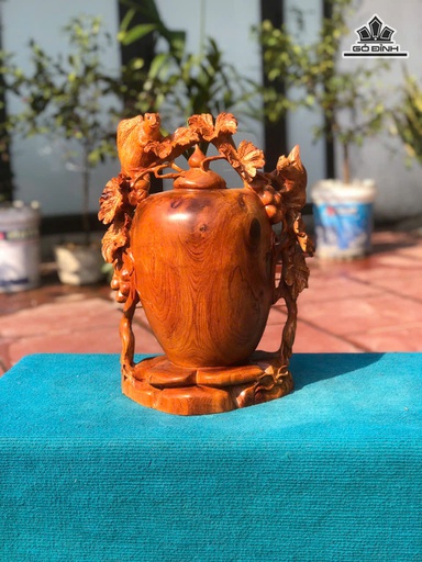 Bình Phú Quý Nho Sóc Gỗ Hương Cao 43 Ngang 35 Sâu 23 (cm)