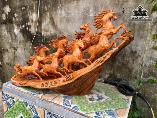 Tượng Bát Mã Gỗ Ngọc Am Cao 63 Ngang 96 Sâu 33 (cm)