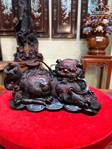 Tượng Nghê Gỗ Trắc Cao 15 Ngang 34 Sâu 19 (cm)