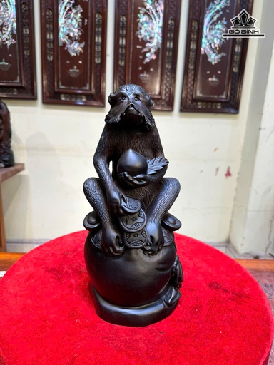 Tượng Khỉ Gỗ Trắc Cao 33 Ngang 15 Sâu 11 (cm)