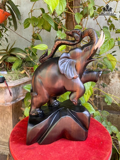 Tượng Voi Gỗ Mun Hoa Cao 40 Ngang 22 Sâu 15 (cm)