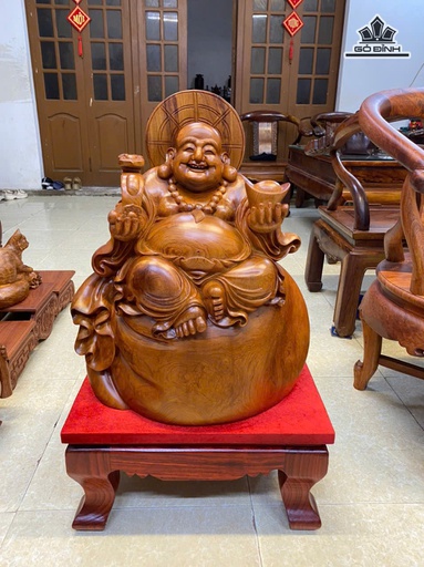 Tượng Phật Di Lặc Bê Bát Vàng Gỗ Hương Cao 60 Ngang 48 Sâu 34 (cm) - Kỷ Cao 25 Ngang 50 Sâu 35 (cm)