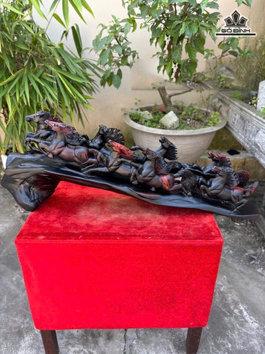 Tượng Bát Mã Gỗ Trắc Cao 31 Ngang 88 Sâu 15 (cm)