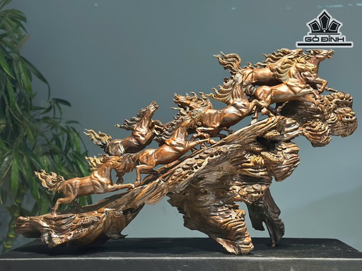 Tượng Bát Mã Truy Phong Gỗ Bách Xanh Cao 64 Ngang 105 Sâu 27 (cm)