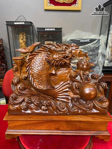Tượng Cá Chép Hóa Rồng Gỗ Ngọc Am Cao Cả Kỷ 56 Ngang 60 Sâu 14 (cm)