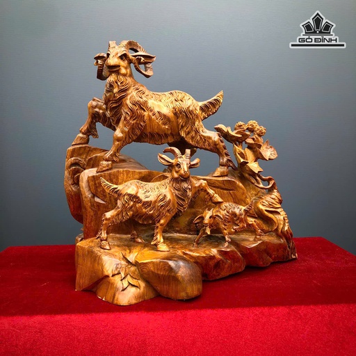 Tượng Tam Dương Khai Thái Gỗ Hương Cao 47 Ngang 47 Sâu 31 (cm)