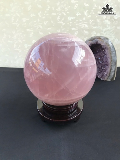 Cầu Thạch Anh Hồng Tím Sao Đan Brazil 8,72kg 17,5cm