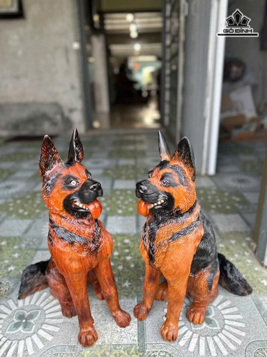 Tượng Chó Gỗ Hương Cao 52 Ngang 25 Sâu 35 (cm)