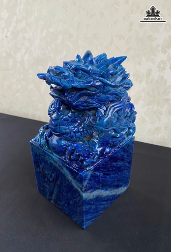 Thạch Lam Minh Triết Sodalite Song Sắc-Đại Long Ấn 3,96kg - Cao 20 x Ngang 10 x Dày 10cm