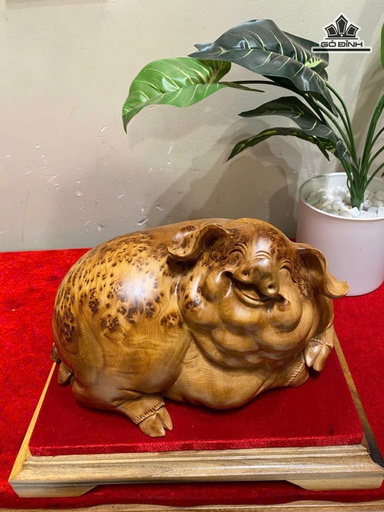 Tượng Heo Gỗ Nu Ngọc Am Cao 14 Ngang 26 Sâu 19 (cm)