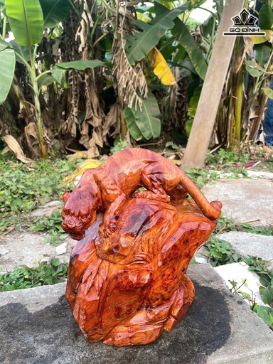 Tượng Báo Săn Mồi Gỗ Nu Hương Cao 32 Ngang 31 Sâu 21 (cm) - 8kg