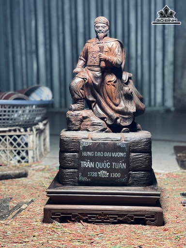 Tượng Trần Quốc Tuấn Gỗ Trắc Cao 39 Ngang 22 Sâu 13 (cm) - Kỷ 25x25x7
