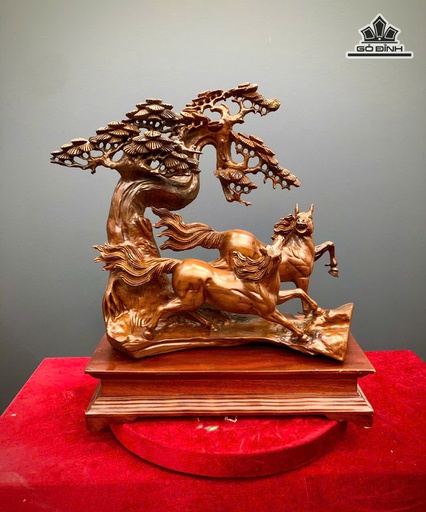 Tượng Song Mã Uyên Ương Gỗ Bách Xanh Cao 50 Ngang 41 Sâu 18 (cm)