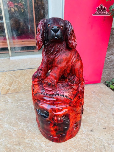 Tượng Chó Gỗ Trắc Cao 46 Ngang 23 Sâu 20 (cm) - 10kg