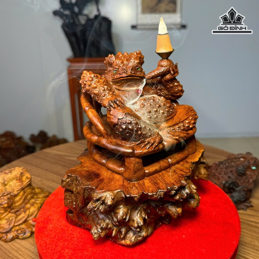 Tổng Cóc Xông Trầm Gỗ Nu Nghiến Cao 20 Ngang 18 Sâu 13 (cm)