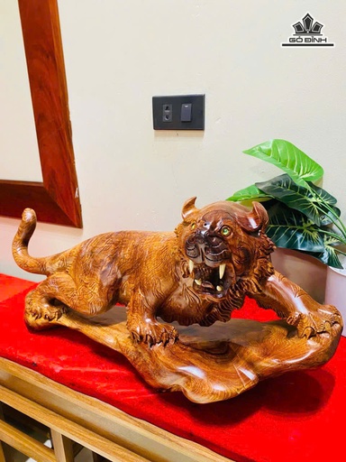 Tượng Hổ Phong Thủy Gỗ Cẩm Cao 28 Ngang 56 Sâu 19 (cm)