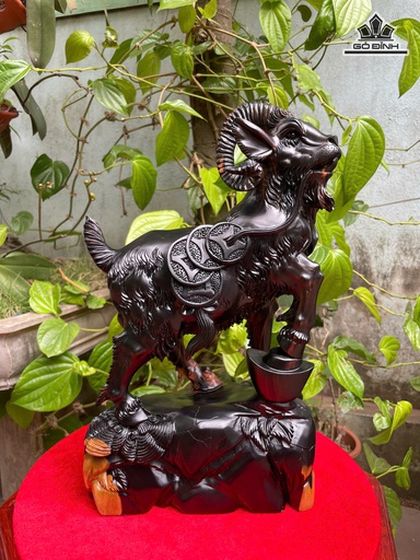 Tượng Dê Phong Thủy Gỗ Mun Hoa Cao 40 Ngang 24 Sâu 12 (cm)