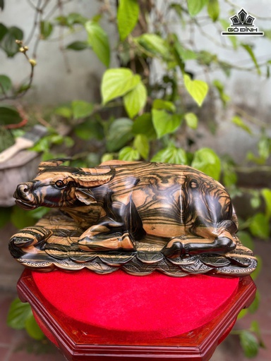 Tượng Trâu Gỗ Mun Hoa Cao 16 Ngang 40 Sâu 20 (cm)