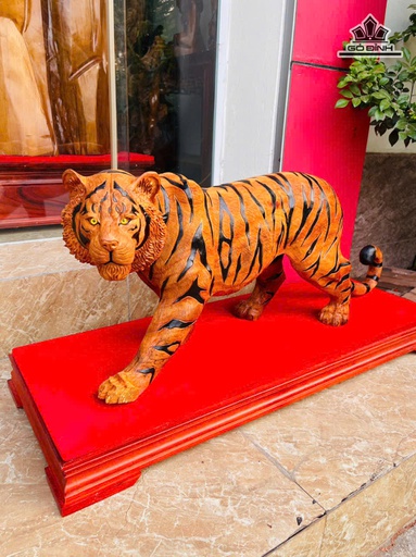 Tượng Hổ Phong Thủy Gỗ Hương Cao 32 Ngang 76 Sâu 18 (cm) - Cả Kỷ 40