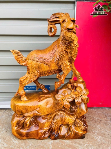 Tượng Nhất Dương Gỗ Hương Cao 52 Ngang 33 Sâu 12 (cm)