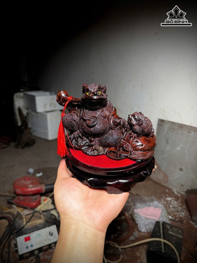 Tượng Tổng Cóc Xông Trầm Gỗ Trắc Cao 13 Ngang 19 Sâu 11 (cm)