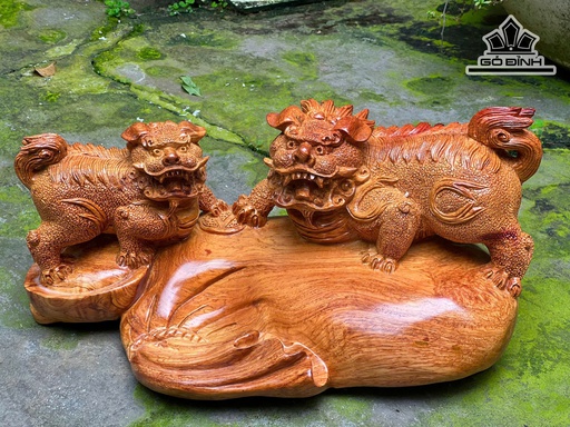 Tượng Nghê Gỗ Hương Cao 19 Ngang 42 Sâu 23 (cm)