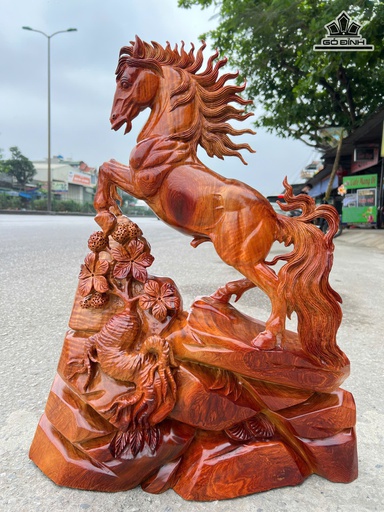 Tượng Ngựa Phong Thủy Gỗ Hương Cao 68 Ngang 52 Sâu 19 (cm) - 15kg