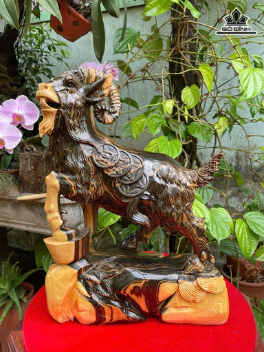 Tượng Dê Phong Thủy Gỗ Mun Cao 40 Ngang 29 Sâu 12 (cm)
