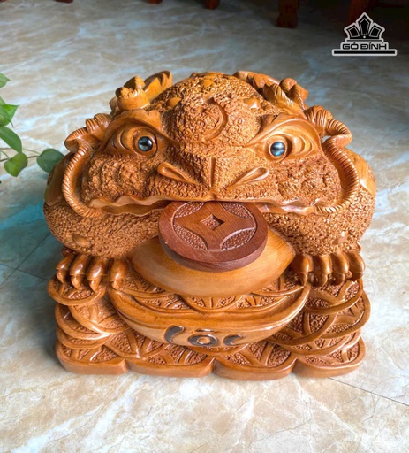Tượng Cóc Ngậm Tiền Gỗ Ngọc Am Cao 34 Ngang 39 Sâu 38 (cm) - 18kg