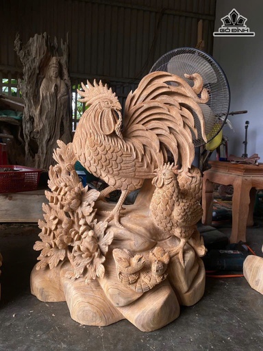 Tượng Gia Đình Gà Gỗ Ngọc Am Cao 70 Ngang 55 Sâu 33 (cm)