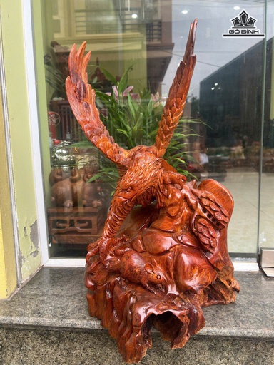 Tượng Đại Bàng Săn Mồi Gỗ Hương Cao 62 Ngang 35 Sâu 42 (cm)